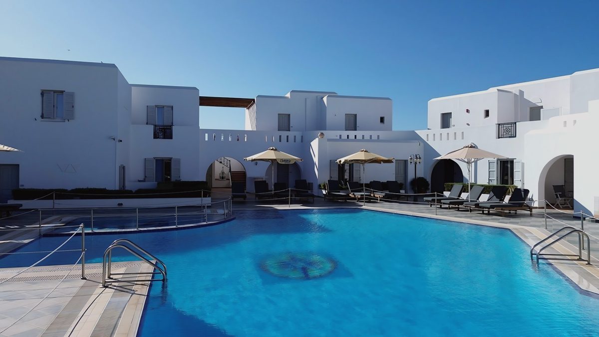 hotel in Naxos near Saint George beach with garden